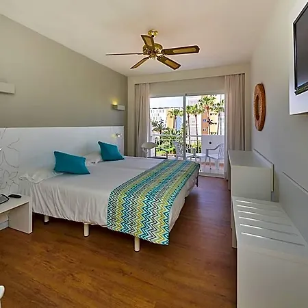Oleander Hotel 3*